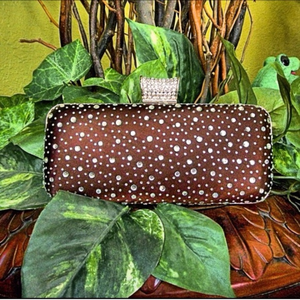 NEW-Gorgeous Brown Rhinestone Embellished Clutch.
